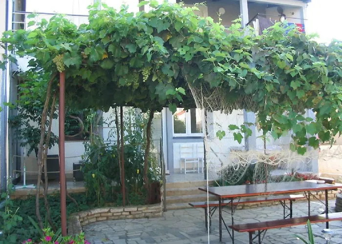 Amfora On The Ground Floor Apartament Fažana