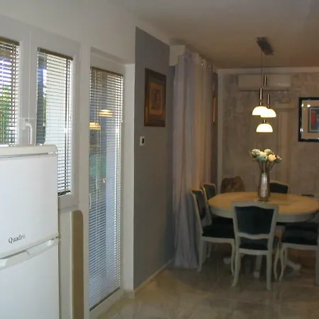 Amfora On The Ground Floor